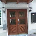 Schwarzer Adler *