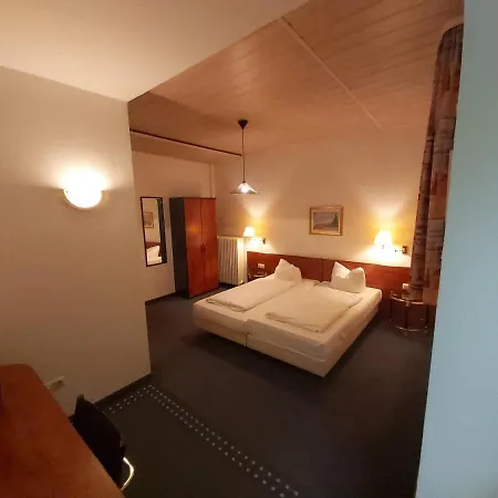 Luxury tent Schwarze Adler Streitberg
